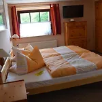 Garni & Oma's Heuhotel 'pension Zur Galerie' 3*