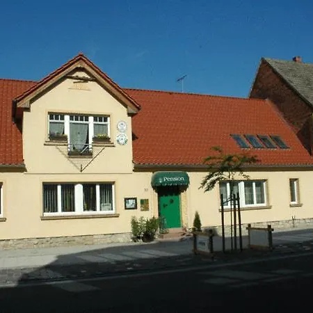 Penzion Garni&oma's Heuhotel 'pension Zur Galerie' Barby