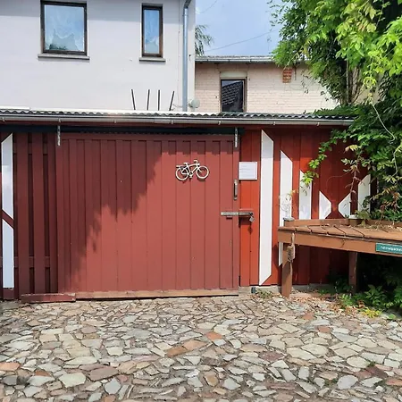 Garni & Oma's Heuhotel 'pension Zur Galerie' Pensjonat