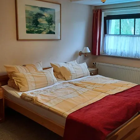 Garni&oma's Heuhotel 'pension Zur Galerie' Barby