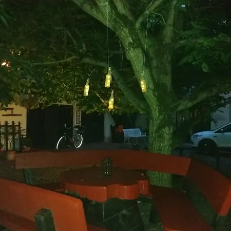 Garni & Oma's Heuhotel 'pension Zur Galerie' Casa de hóspedes 3*