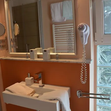 Casa de hóspedes Garni & Oma's Heuhotel 'pension Zur Galerie' 3*