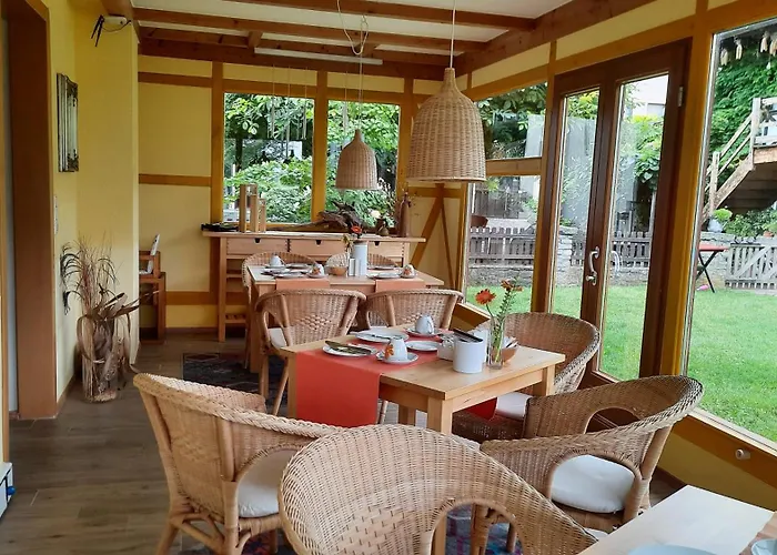 Garni & Oma's Heuhotel 'pension Zur Galerie' Vendégház 3*