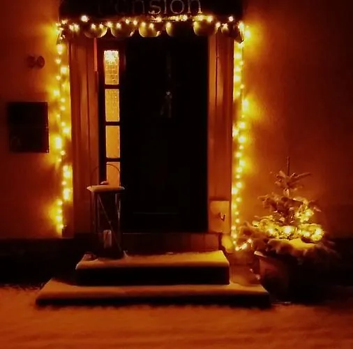 Garni & Oma's Heuhotel 'pension Zur Galerie' Vendégház 3*